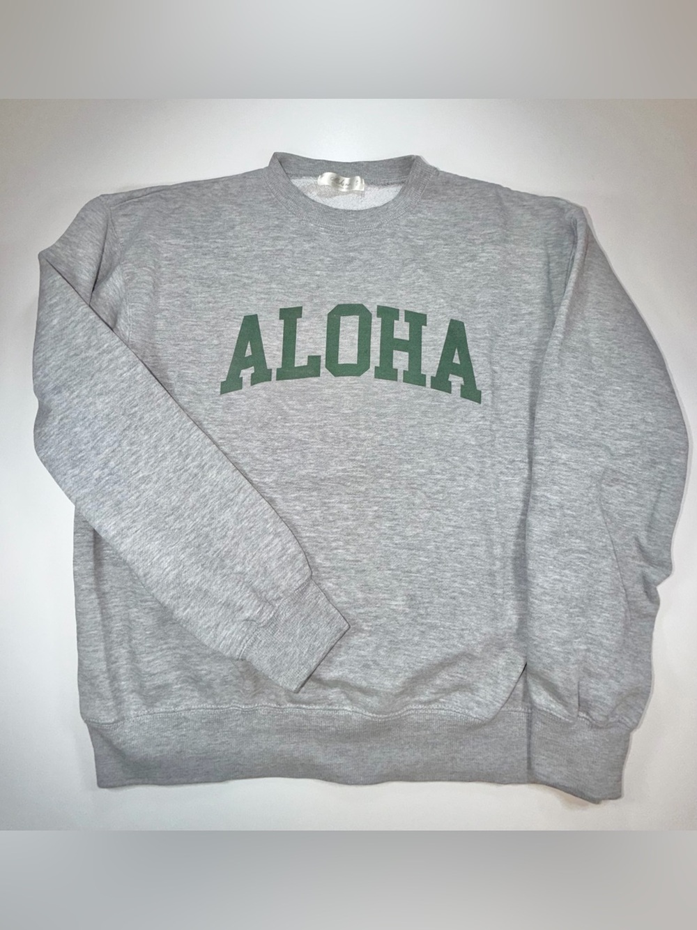 Mahina Aloha Sweatshirt Heathered Gray / Green Cotton Blend Women’s One Size
